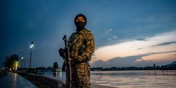 India-Pakistan most current: Trump pledges to deal with Kashmir disagreement after ceasefire holds over night