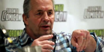 WWE News: Bret Hart Knocks Hulk Hogan In Legacy Debate