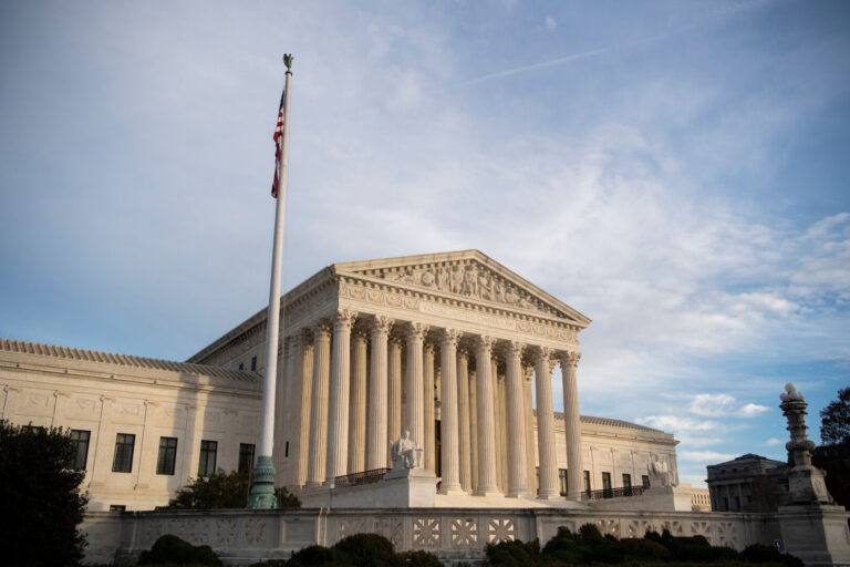 Supreme Court guidelines United States attempted to deport migrants too rapidly